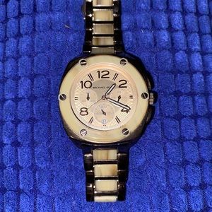 Nice MK brown and ivory ceramic watch